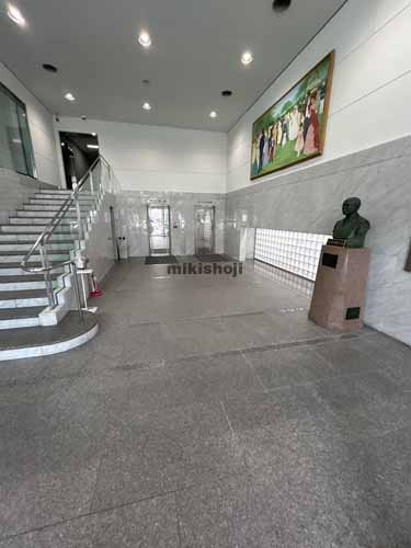 浜松市全域の出雲殿互助会連尺ビル エントランス1