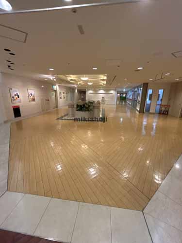 浜松アクトタワー エントランス1