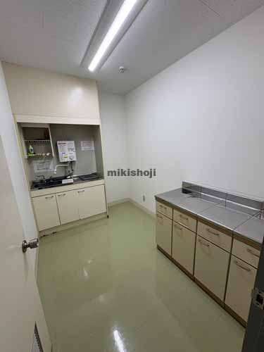 半田名鉄南館 水回り2