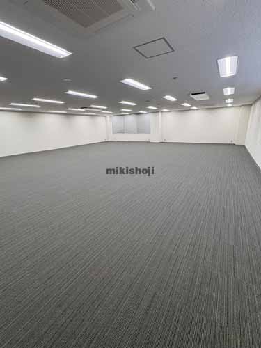 津市全域の住友生命津ビル 貸室内2