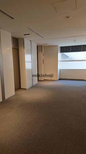 名古屋平和ビル エレベーターホール2