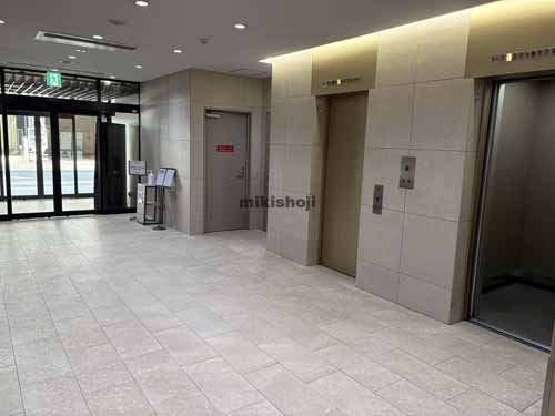 名駅・那古野の名駅東ビル エレベーターホール1
