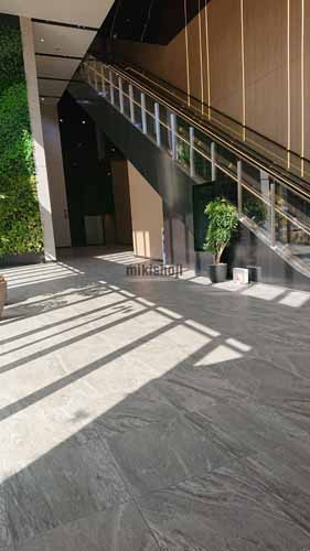 ＢＩＺｒｉｕｍ名古屋 エントランス2