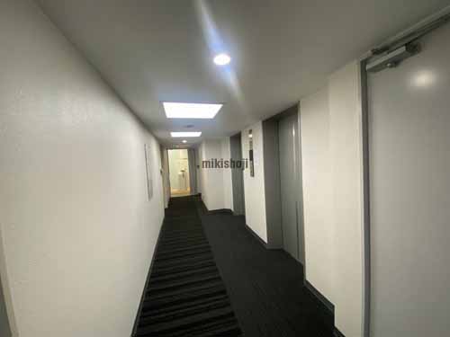 梅ケ枝中央ビル エレベーターホール2