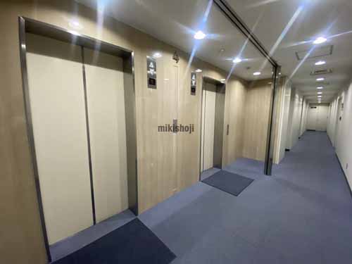 梅田プラザビル エレベーターホール3