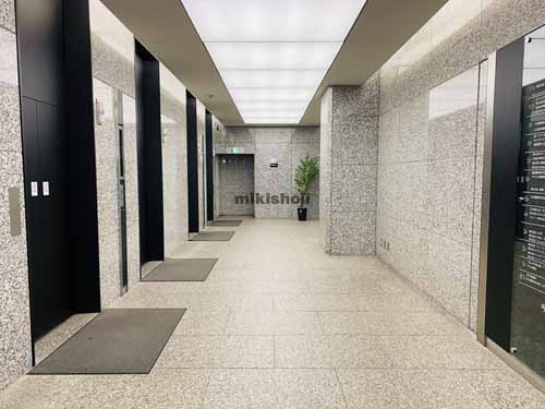 久太郎町恒和ビル エントランス2