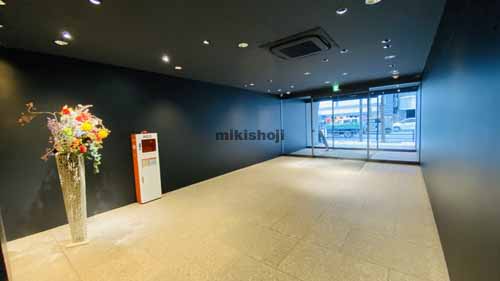 大阪堺筋ビル エントランス3