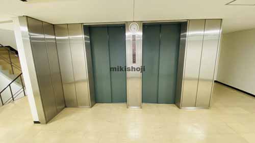 中博ビル エレベーターホール2