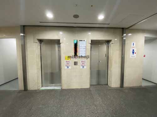 本町南シモジマビル エントランス7