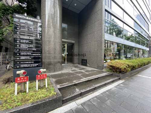 ＷＡＫＩＴＡ藤村御堂筋ビル エントランス2