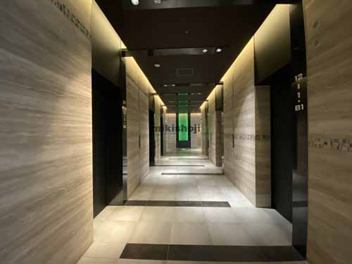 御堂筋グランタワー エントランス13