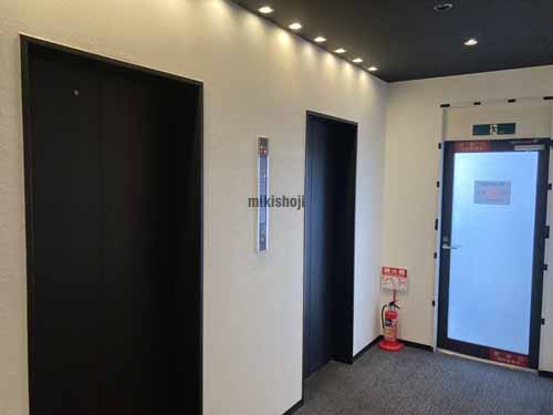 ＤＧビルなにわ筋 エレベーターホール4