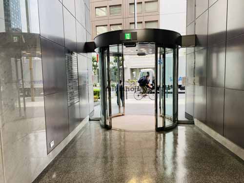 肥後橋ルーセントビル エントランス2