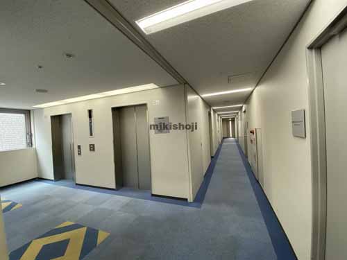 肥後橋ルーセントビル エレベーターホール4