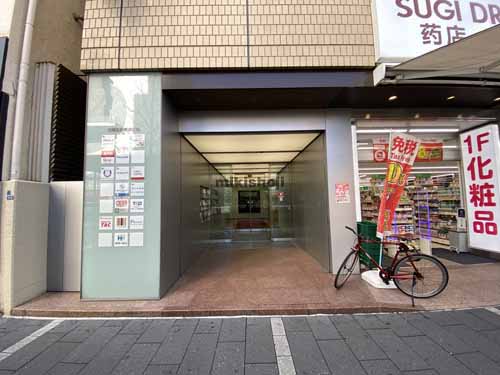 太陽生命難波ビル エントランス9