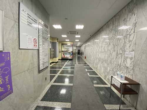 大阪写真会館ビル エントランス2