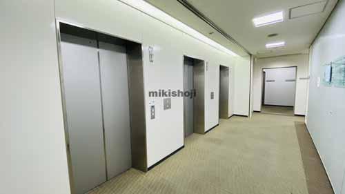 シマノ・住友生命ビル エレベーターホール2