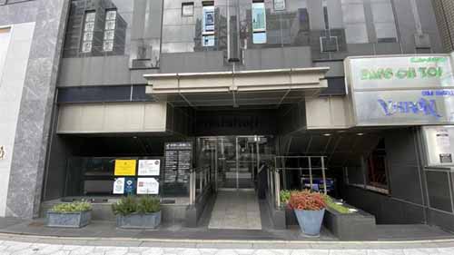 辰野心斎橋ビル エントランス1