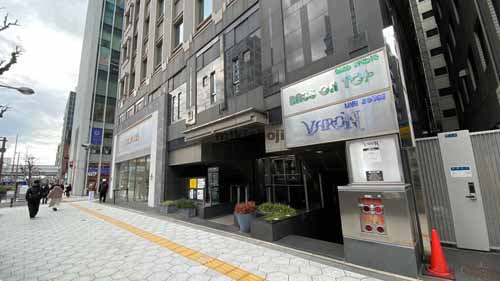 辰野心斎橋ビル エントランス5