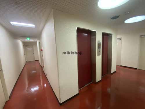 第５新大阪ビル エレベーターホール3