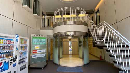第６新大阪ビル エントランス4