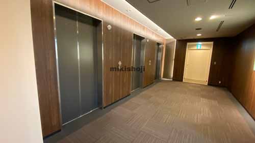 新大阪セントラルタワー エレベーターホール1