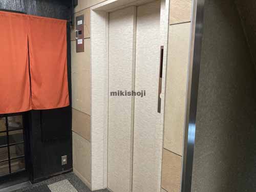 内本町ヤマトビル エレベーターホール1