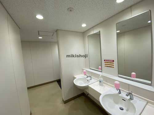 明治安田生命十三ビル 水回り1