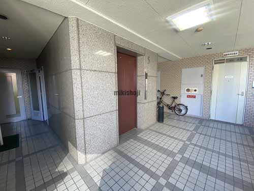 中之島日光ビル エレベーターホール2