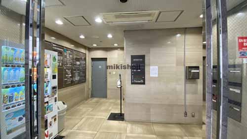 道頓堀・難波・千日前・日本橋の三共日本橋ビル エントランス3