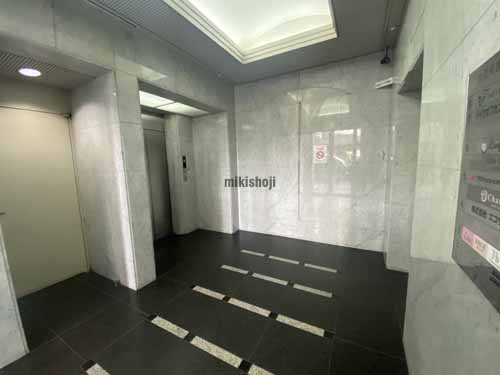 吉田茶屋町ビル エントランス3