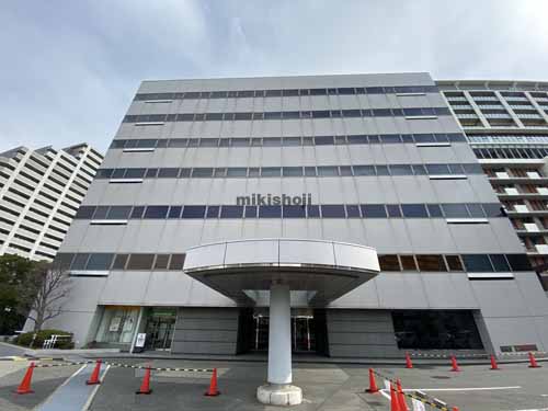 第一火災千里中央ビル エントランス4