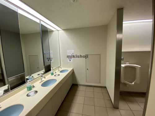 第一火災千里中央ビル 水回り1