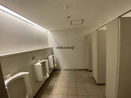 第一火災千里中央ビル 水回り2