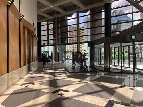 ピアスタワー エントランス1