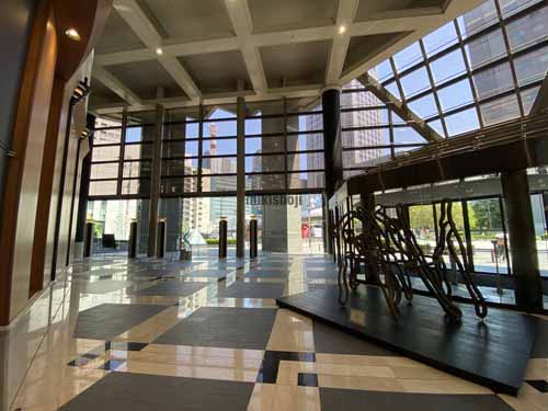 ピアスタワー エントランス5