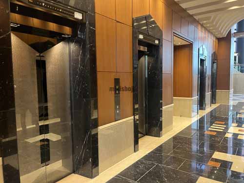 ピアスタワー エレベーターホール1