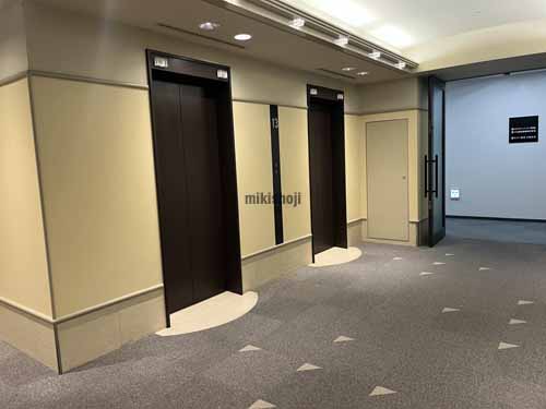 ピアスタワー エレベーターホール3