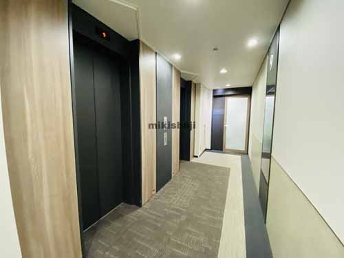 関電不動産船場ビル エレベーターホール1