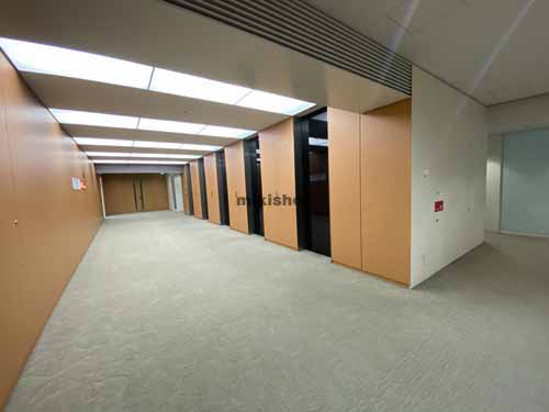 京阪神御堂筋ビル エレベーターホール2