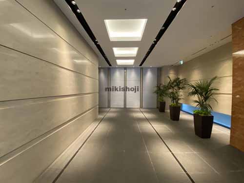 プライムスクエア心斎橋 エントランス4