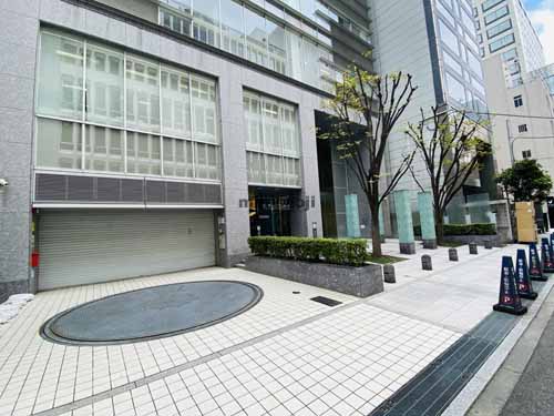 ＯＲＩＸ久太郎町ビル エントランス1