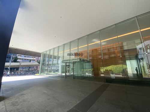 梅田ゲートタワー エントランス1