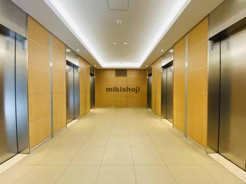 土佐堀・京町堀・西本町のオリックス本町ビル エントランス7