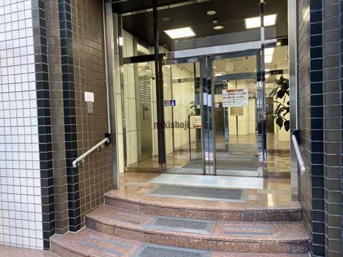 イノイ第二ビル エントランス1