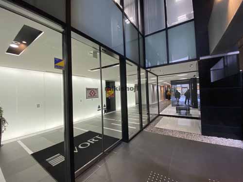 ＶＯＲＴ御堂筋本町Ⅱ エントランス4