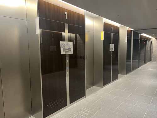 枚方市のステーションヒル枚方 エレベーターホール9