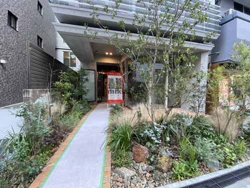 北久宝寺町～博労町のＣＯＮＣＯＭ堺筋本町Ｓｏｕｔｈ エントランス1