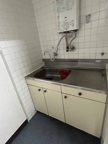 八百治ビル 水回り3