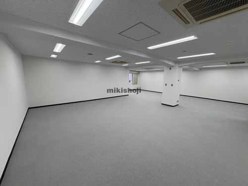 福岡興銀ビル 貸室内1